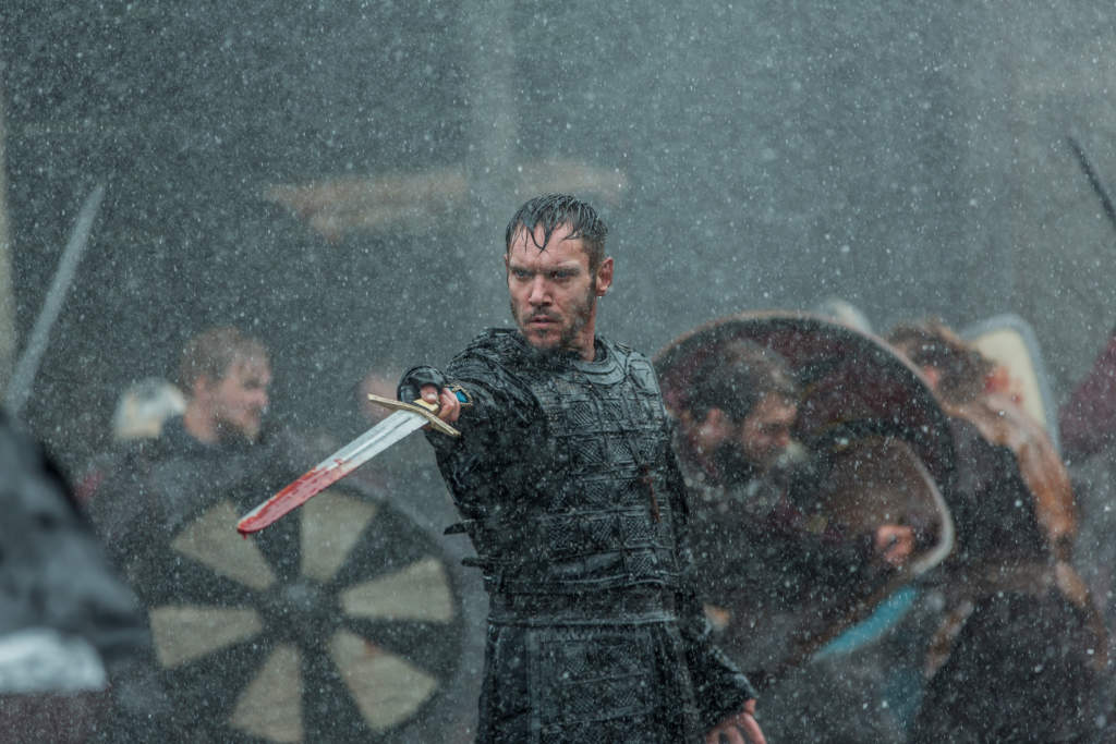 Golden Globe-belönade Jonathan Rhys Meyers ser vi i rollen som krigarprästen Heahmund i säsong 5.